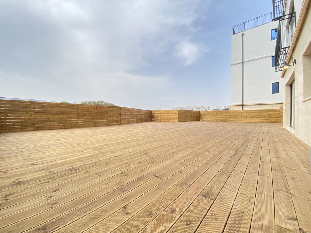 lesene talne obloge zunanje